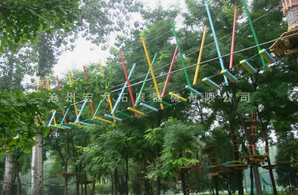 叢林X型棧道-叢林拓展設備-叢林探險器械
