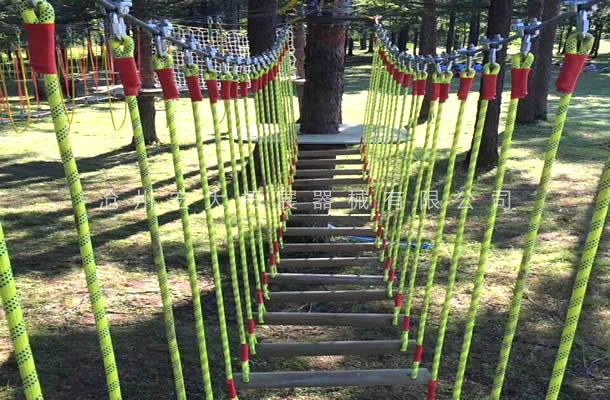 叢林探險樂園