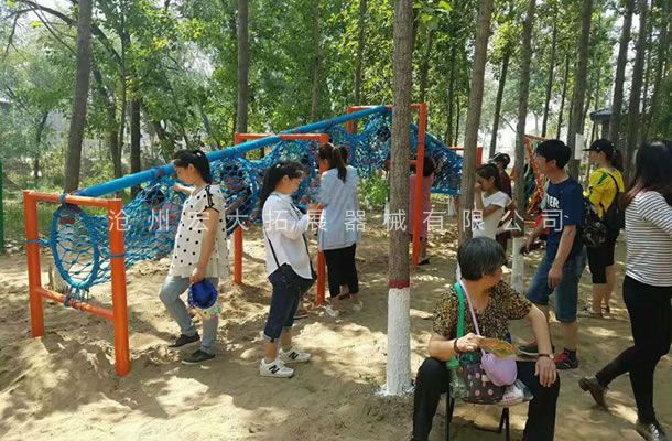 叢林探險樂園
