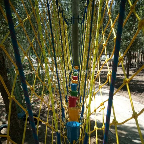 叢林拓展設(shè)備 叢林探險器械 叢林探險