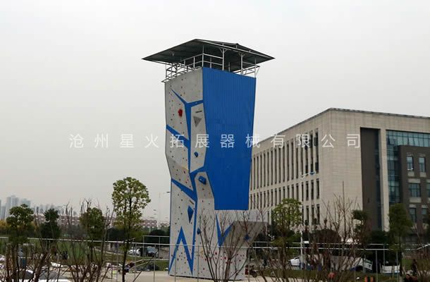 抱石攀巖墻