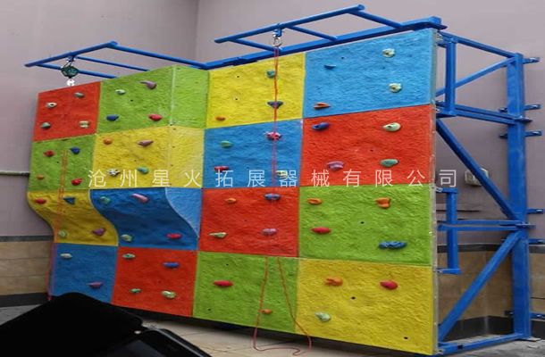 兒童攀巖墻