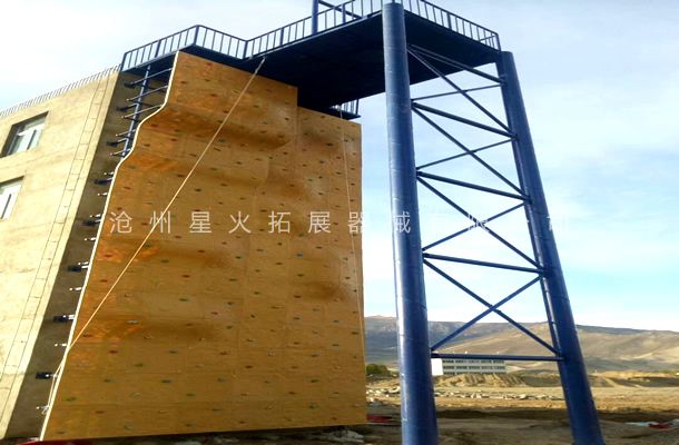附墻體攀巖墻XH-3-攀巖設(shè)施-室內(nèi)攀巖墻