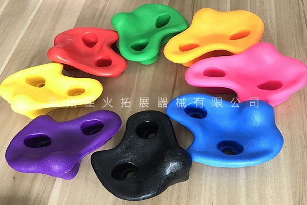 玻璃鋼攀巖點(diǎn)、攀巖腳踩石、攀巖指力點(diǎn)