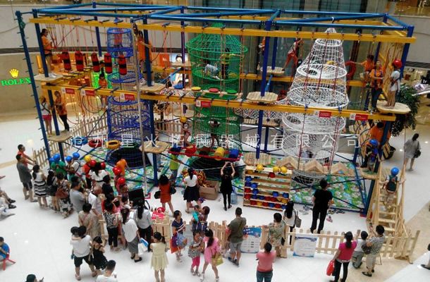 室外兒童拓展樂園