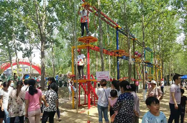 叢林拓展樂園-叢林拓展設(shè)備-叢林探險(xiǎn)器械