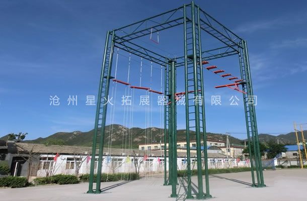 四面體高空-高空拓展訓練設備-高空拓展器械