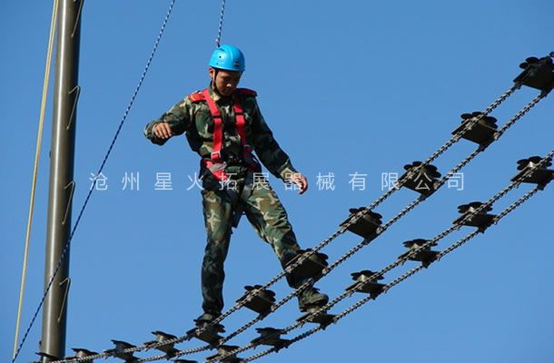拓展高空架，高空拓展設(shè)備 