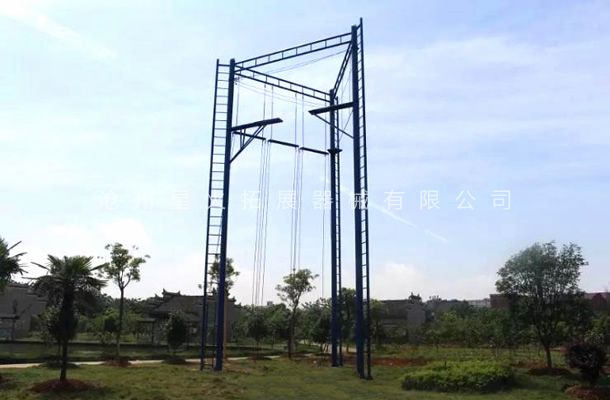 高空心里行為訓(xùn)練架