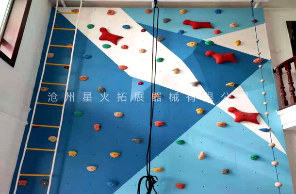 室內(nèi)兒童房攀巖墻XH-8-兒童房定制攀巖墻-家庭攀爬墻
