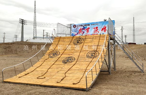 包頭小小勇士障礙賽器材，青少年戶外障礙賽設(shè)備建設(shè)完成