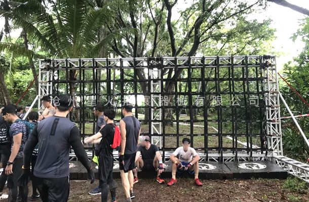 斯巴達勇士賽訓練設(shè)備